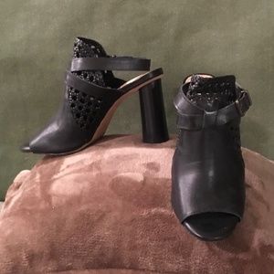 Antonio Melani Lenna Woman’s Black Slingback Sandals 7M